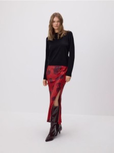 Spódnica w kwiatowy wzór - czerwony