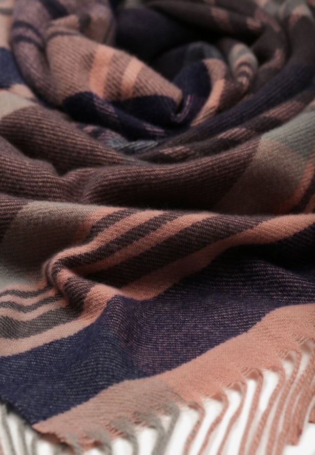 Różowo-Czarny Kraciasty Szalik z Wiskozy i Bawełny z Frędzlami Relavis