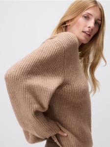 Sweter oversize - brązowy