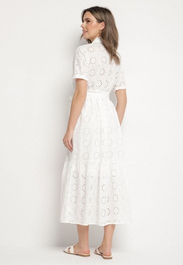 Biała Bawełniana Sukienka Koszulowa z Wiązanym Paskiem Zdobiona Haftem Efriselle