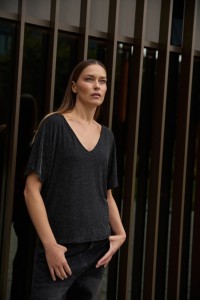 Bluzka do noszenia na dwa sposoby czarna