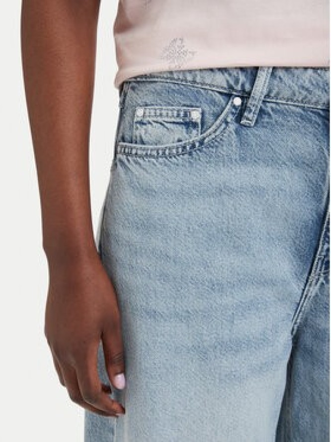 Guess Jeansy W6GA82 D0697 Niebieski jasny Relaxed Fit