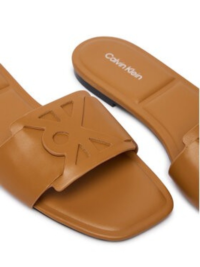 Calvin Klein Klapki Square Flat Sandal Emblem HW0HW03128 Brązowy