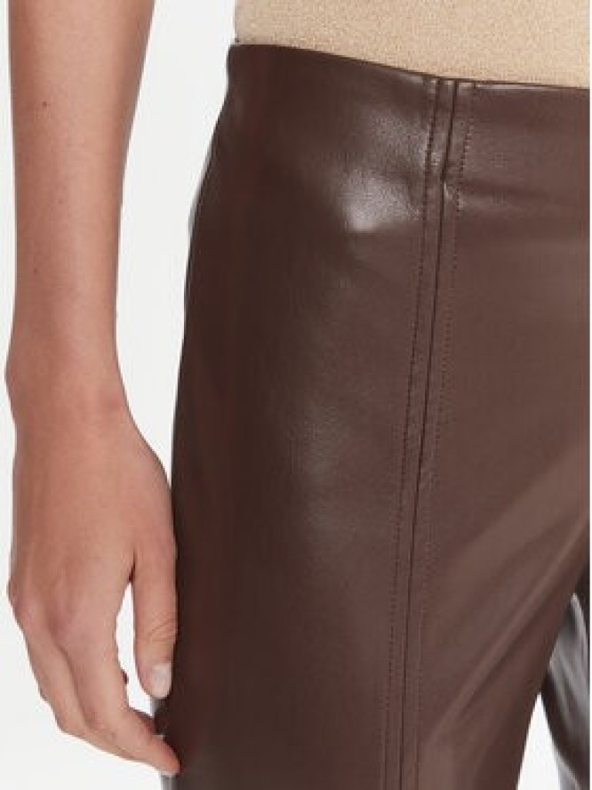 Marciano Guess Spodnie z imitacji skóry 5BGB09 7389A Brązowy Slim Fit