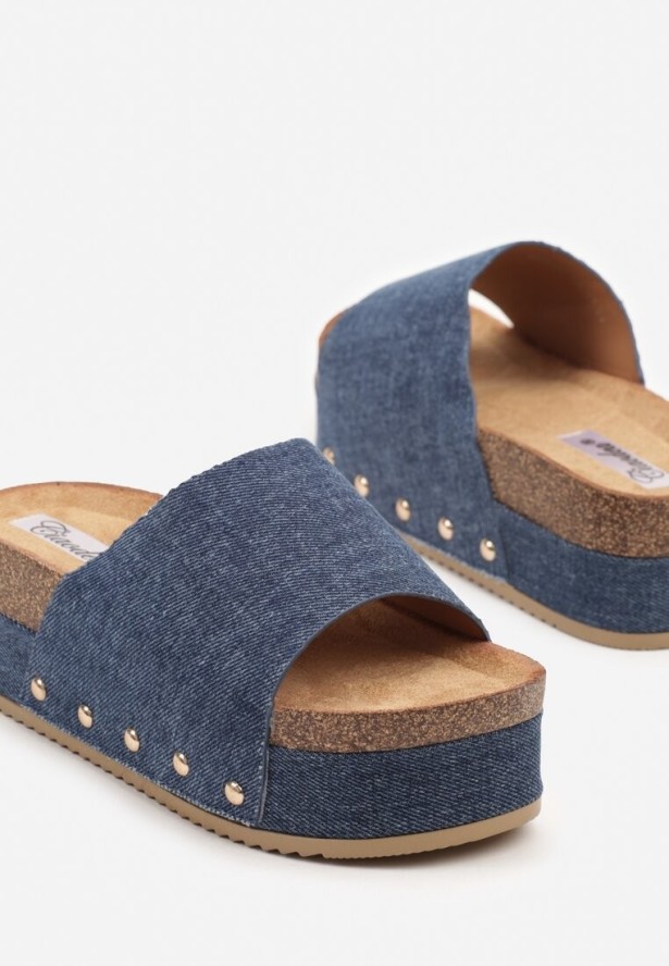 Ciemnoniebieskie Denimowe Klapki na Grubej Podeszwie z Ozdobnymi Nitami Emritia