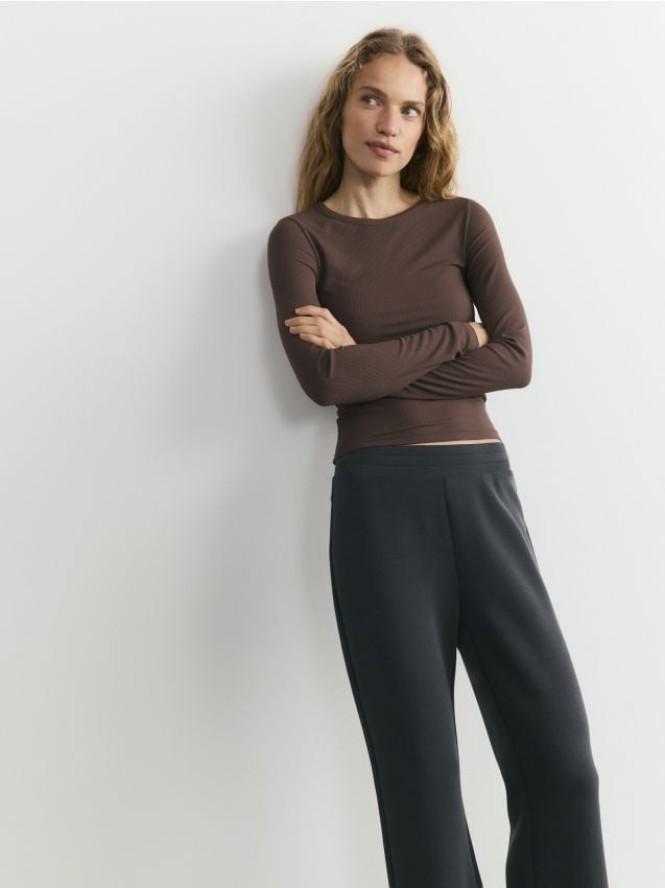 Longsleeve z modalem - brązowy