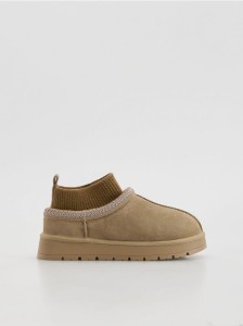 Zamszowe chodaki - beżowy