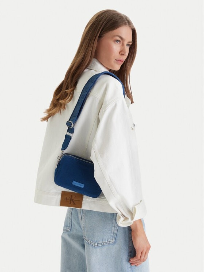 Calvin Klein Torebka Webbing Strap Canvas Camera Bag LV04F3385G Niebieski