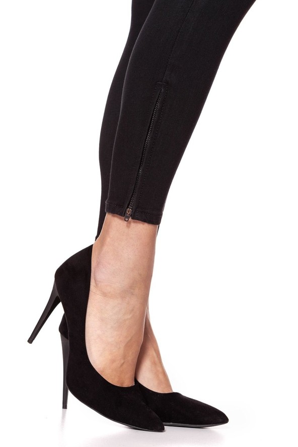 SPODNIE DAMSKIE LEE SCARLETT CROPPED BLACK RINSE L30CAE47 112106320