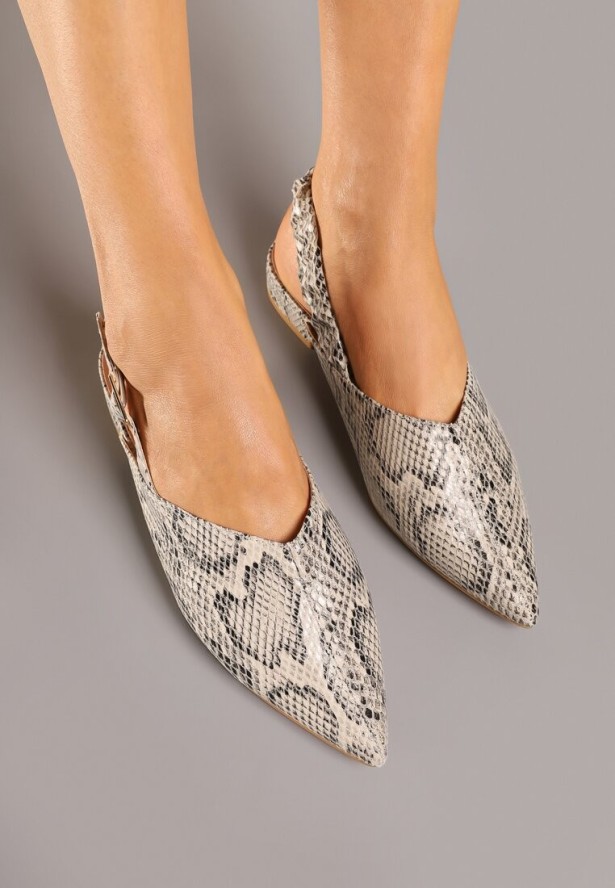 Beżowe Wężowe Sandały ze Szpiczastym Noskiem i Sprzączką Jeneliena