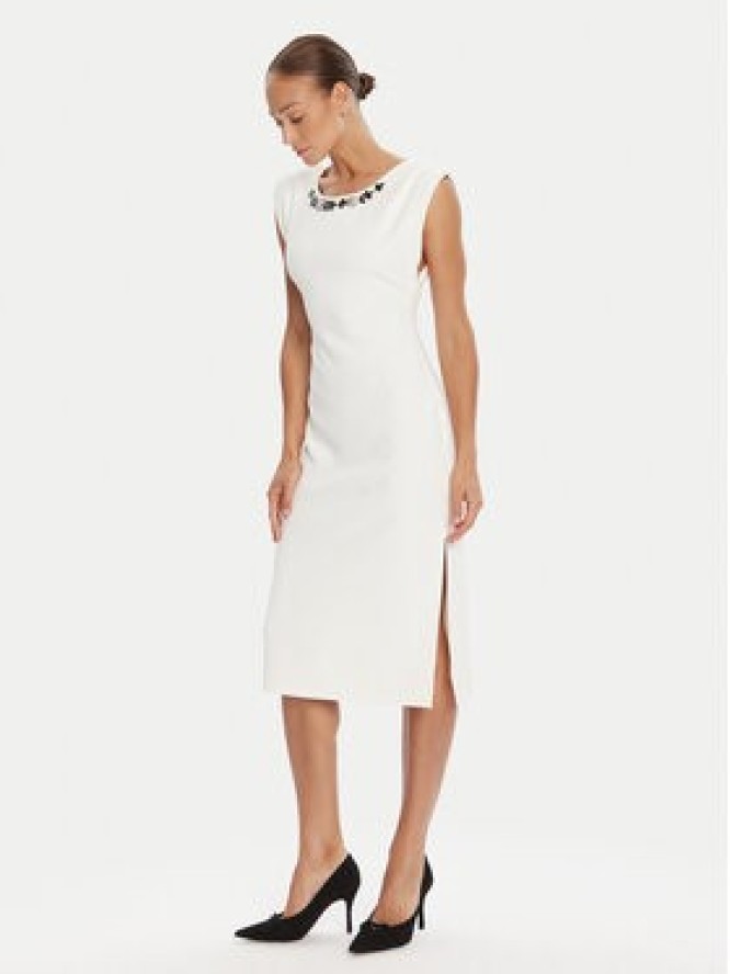 Rinascimento Sukienka koktajlowa CFC0020043002 Biały Slim Fit