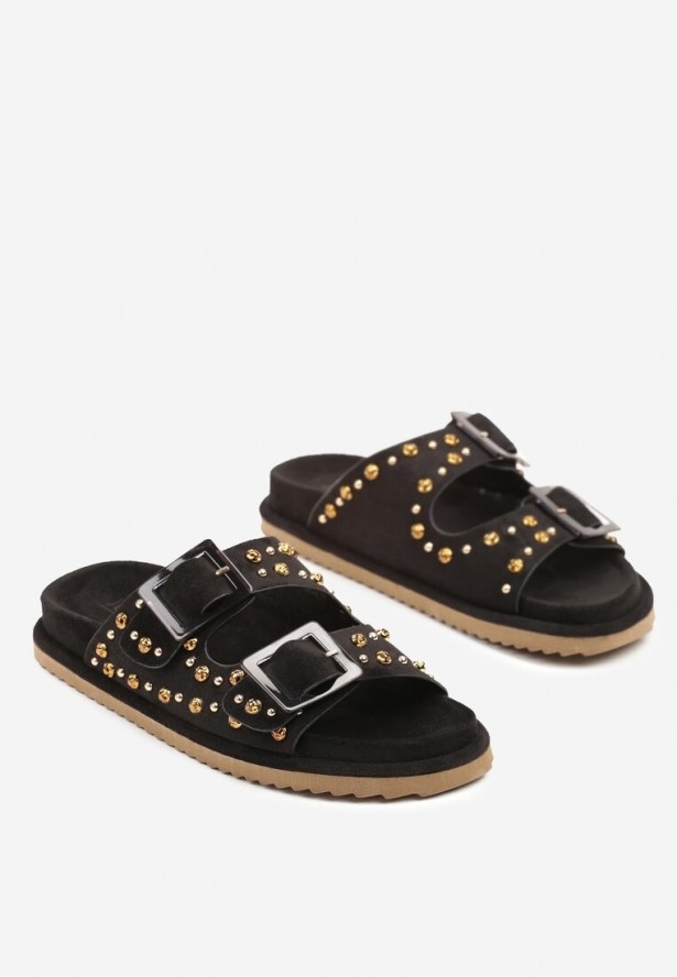 Czarne Klapki z Metalicznymi Ozdobami i Klamrami Elliva