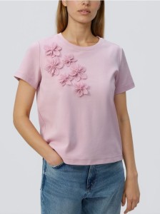 T-shirt z kwiatową aplikacją - pastelowy róż