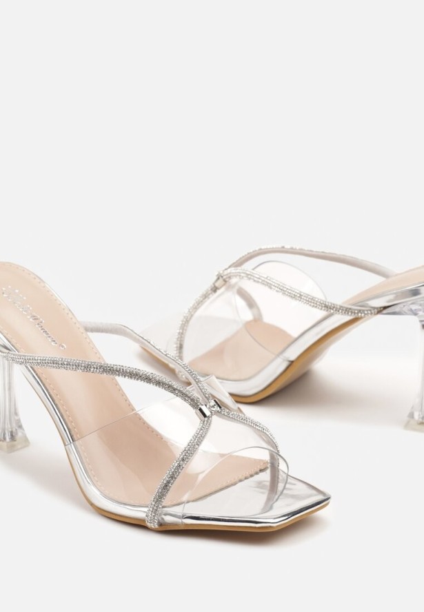 Srebrne Przezroczyste Klapki na Szpilce Ozdobione Cyrkoniami Parresia
