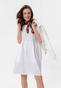 Luźna sukienka z lyocellu G-AWITA