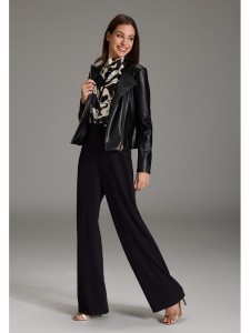 SWING Kurtka w kolorze czarnym ze skóry syntetycznej rozmiar: 40