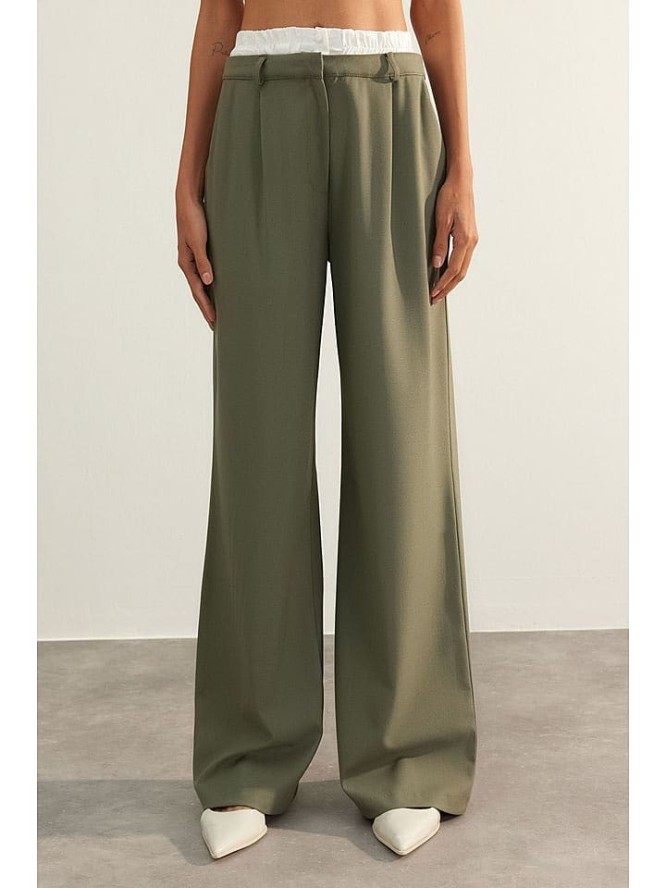 trendyol Spodnie w kolorze zielonym rozmiar: 36