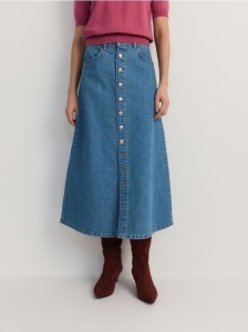 Jeansowa spódnica midi z guzikami - niebieski