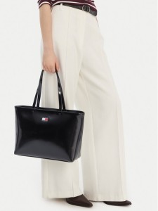 Tommy Jeans Torebka Tjw Must Tote AW0AW18069 Czarny