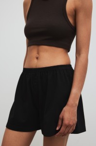 Szorty z guziczkami w kolorze BLACK - LUSH-XS/S