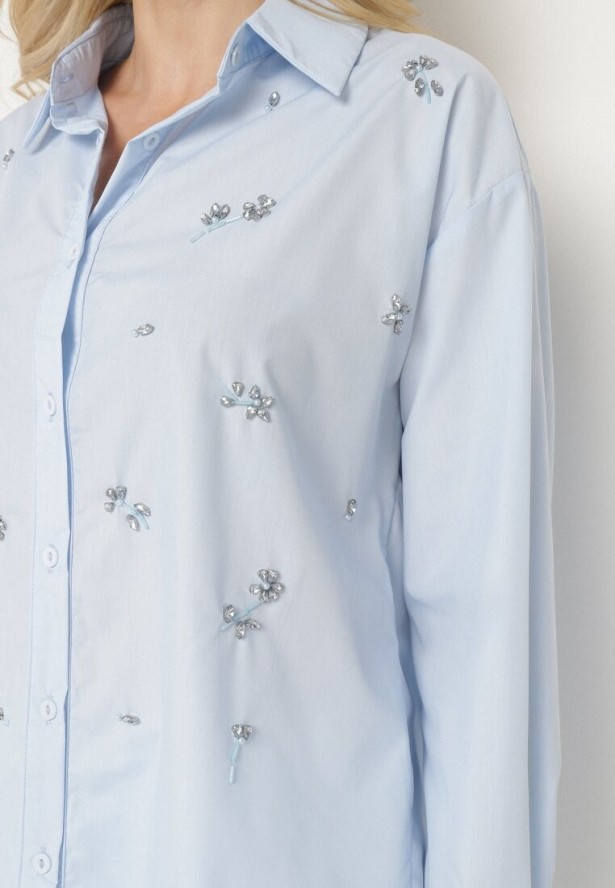 Jasnoniebieska Koszula z Bawełny Ozdobiona Naszywkami Katiema