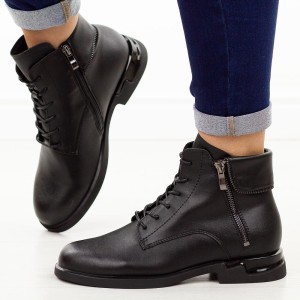 Czarne skórzane botki damskie T.Sokolski Z25-125