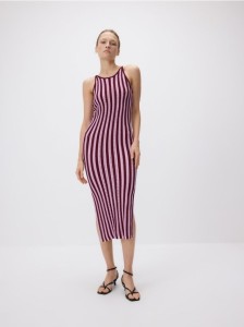 Sukienka w paski - wielobarwny