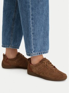 Clarks Sneakersy Meridor Lace 26320261 Brązowy