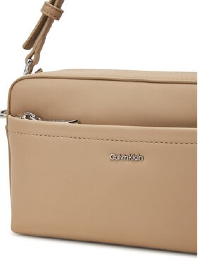 Calvin Klein Torebka Ck Must Convertible Camera Bag K60K612901 Beżowy