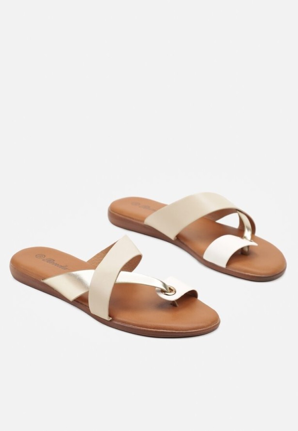 Beżowe Klapki Ozdobione Metaliczną Aplikacją Nevalie