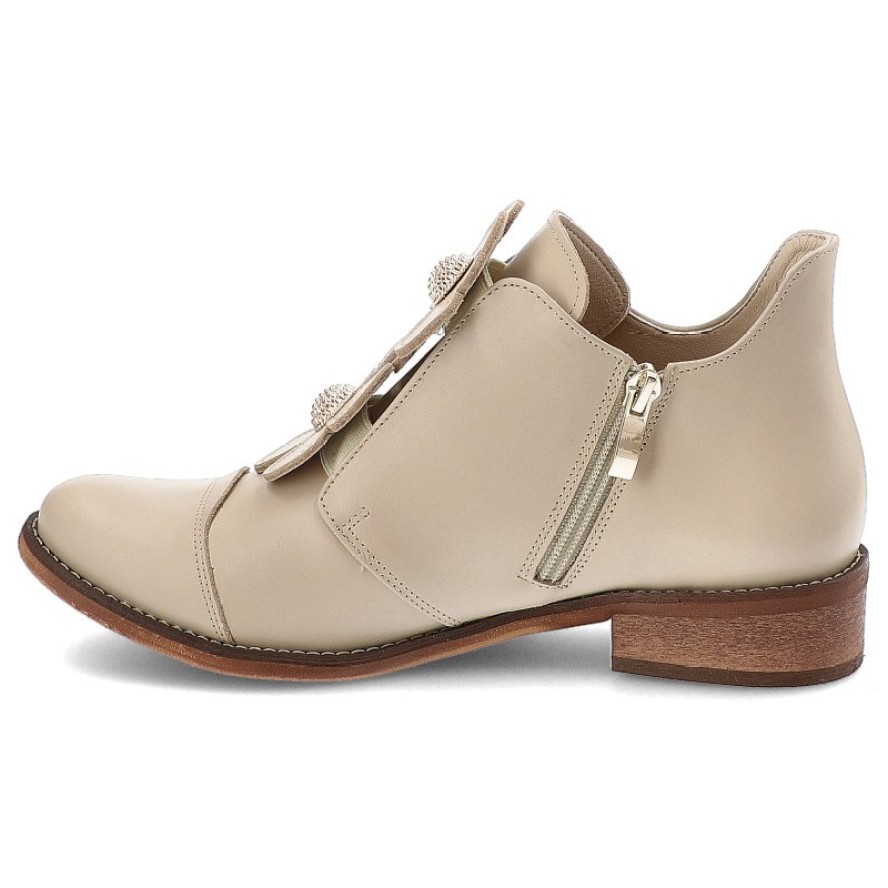 Beżowe Półbuty Armodo Modne Obuwie Damskie Z Kwiatami