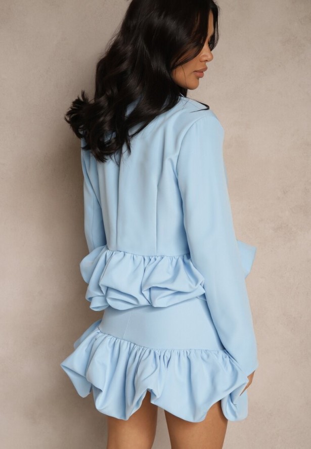 Niebieski Komplet w Garniturowym Stylu z Falbanami Marynarka i Spódnico-Szorty Volene