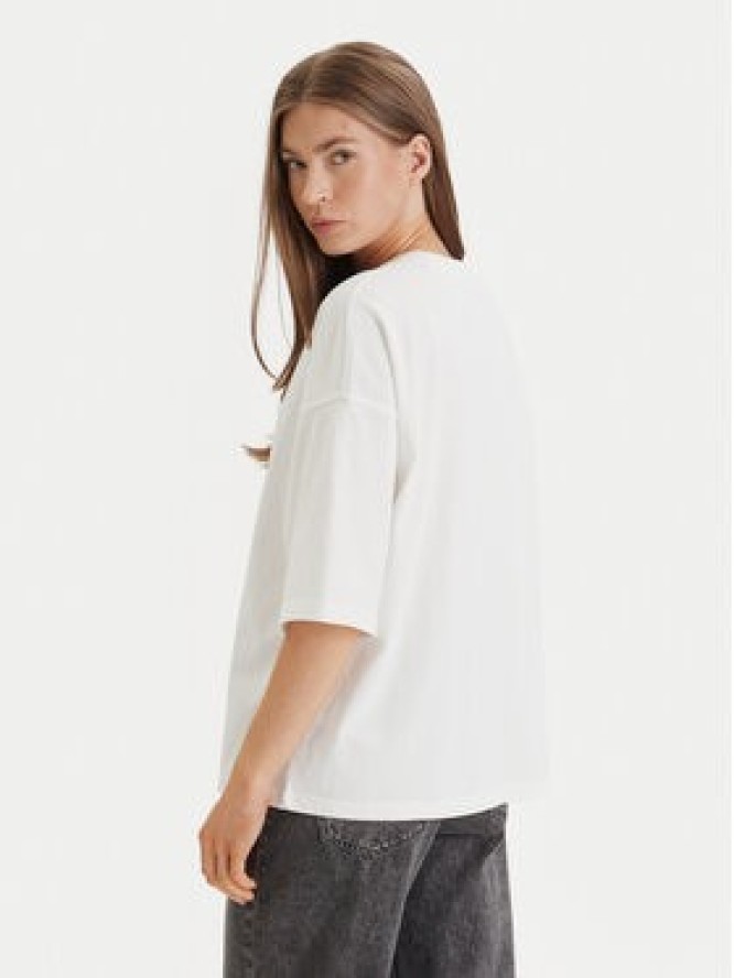 Calvin Klein Jeans T-Shirt LV047D204G Biały Oversize