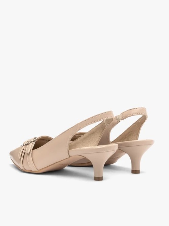 Beżowe czółenka slingback z ozdobnymi paskami