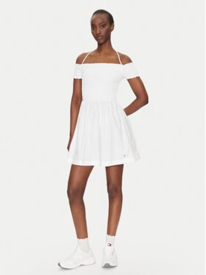 Tommy Jeans Sukienka letnia DW0DW20343 Biały Slim Fit