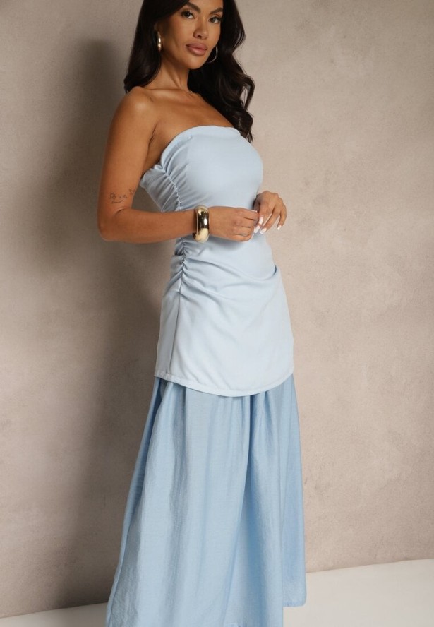 Niebieska Sukienka Koktajlowa z Dekoltem Bandeau Ozdobiona Marszczeniem Folimmea