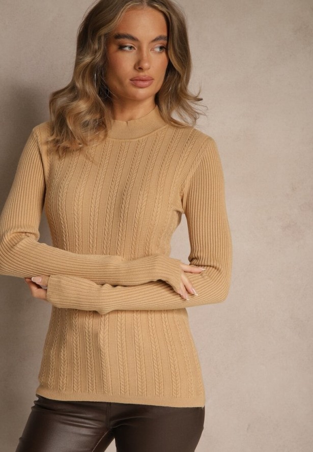 Beżowy Golf z Tłoczonym Wzorem Ralinnea