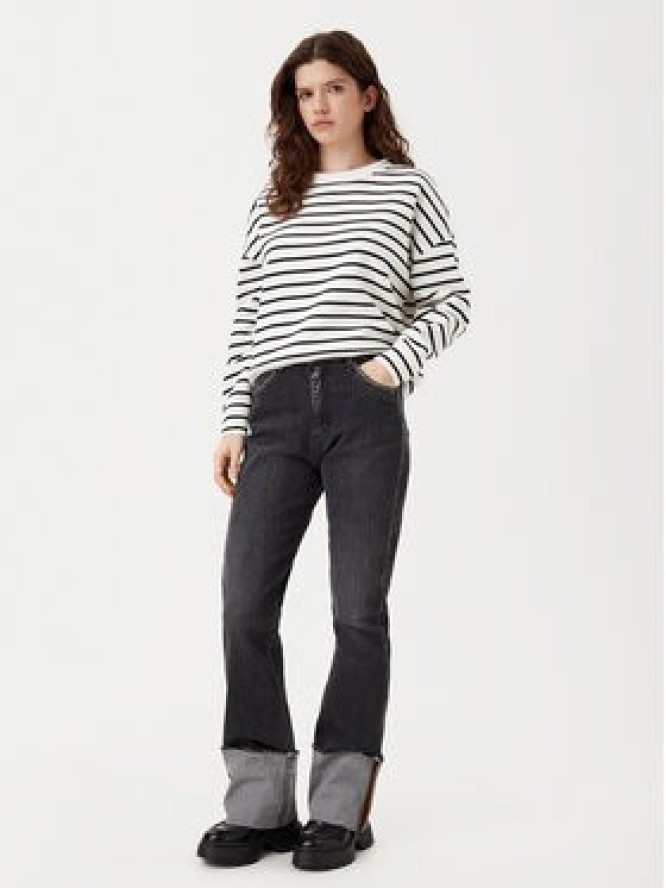 Pieces Bluzka Chilli 17146886 Écru Regular Fit