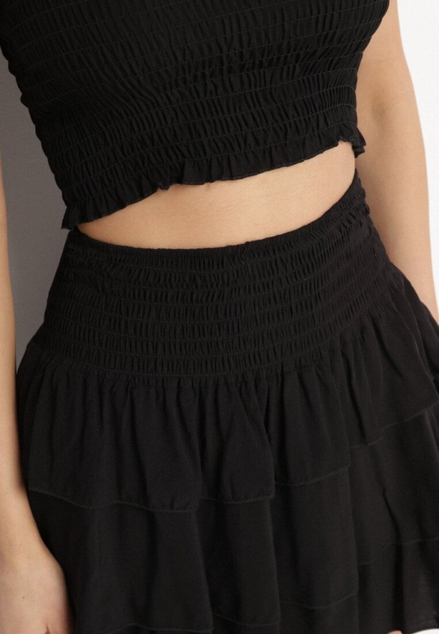 Czarny Bawełniany Komplet Top z Kokardami i Spódnica z Falbanami Saralva