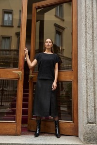 Spódnica midi czarna