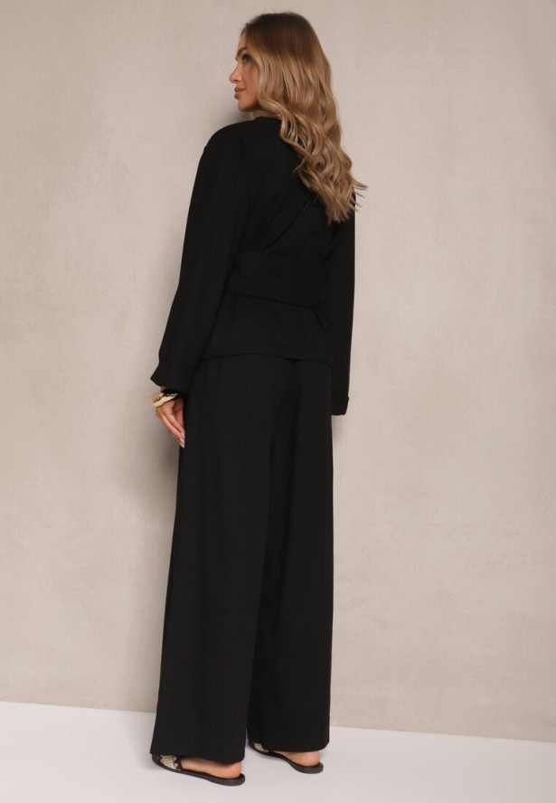 Czarny Komplet z Lnem Spodnie i Bluzka o Kopertowym Kroju Korinoria