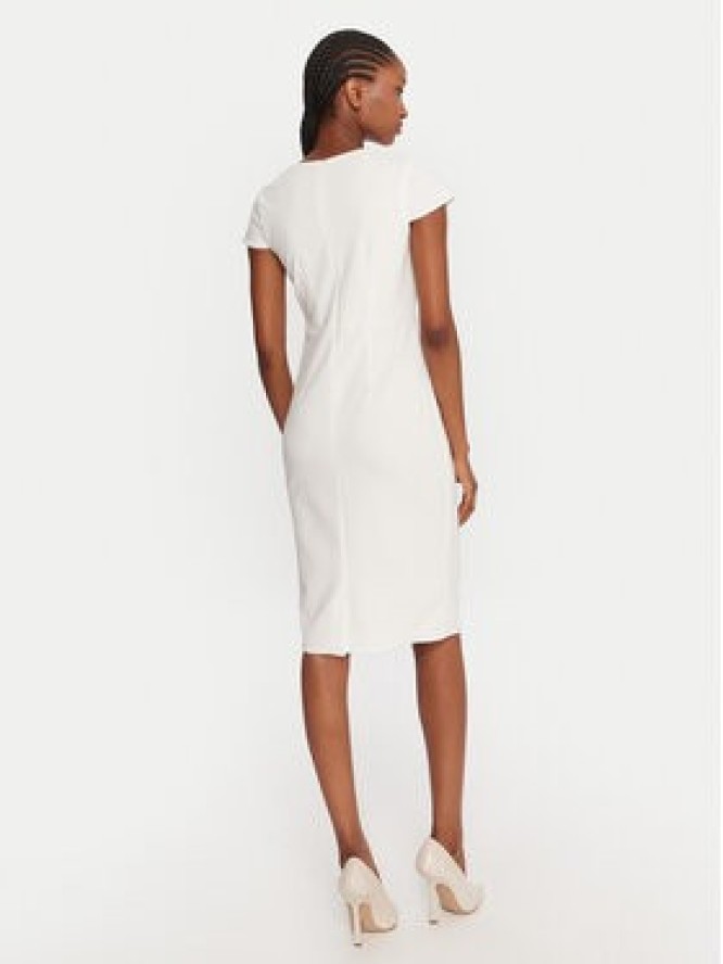 Rinascimento Sukienka koktajlowa CFC0125515003 Biały Slim Fit