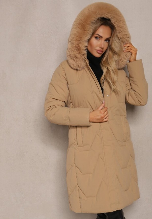 Beżowa Kurtka Długa z Ozdobnym Pikowaniem z Kapturem i Futerkiem Verticea