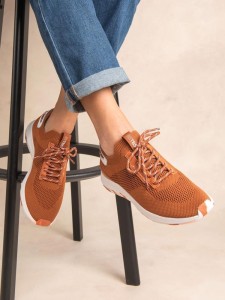Buty sportowe damskie TBS Jellina