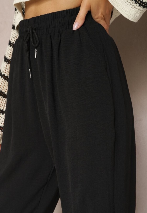 Czarne Spodnie o Luźnym Fasonie ze Sznurkiem i Gumką w Talii Enivea