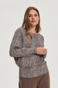Sweter w panterkę beżowy
