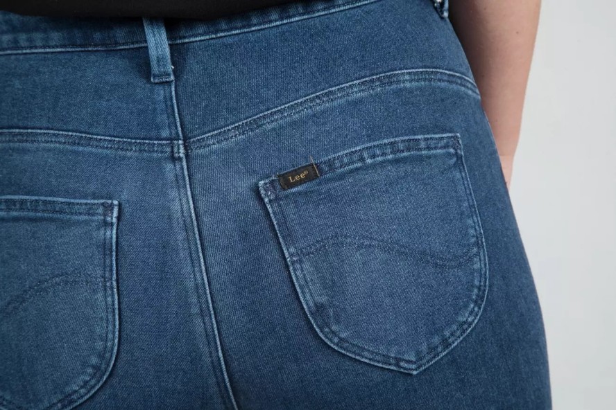 LEE SCARLETT DAMSKIE SPODNIE JEANSOWE JEANSY BLUE LUX L30LETLS 112106492