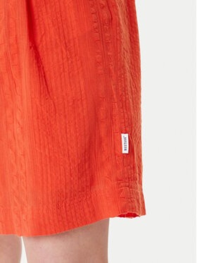 Mustang Szorty materiałowe Darrah 1016586 Pomarańczowy Relaxed Fit