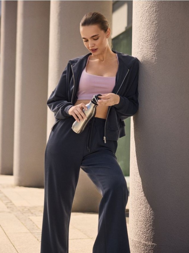 Rozpinana bluza z modalem - granatowy