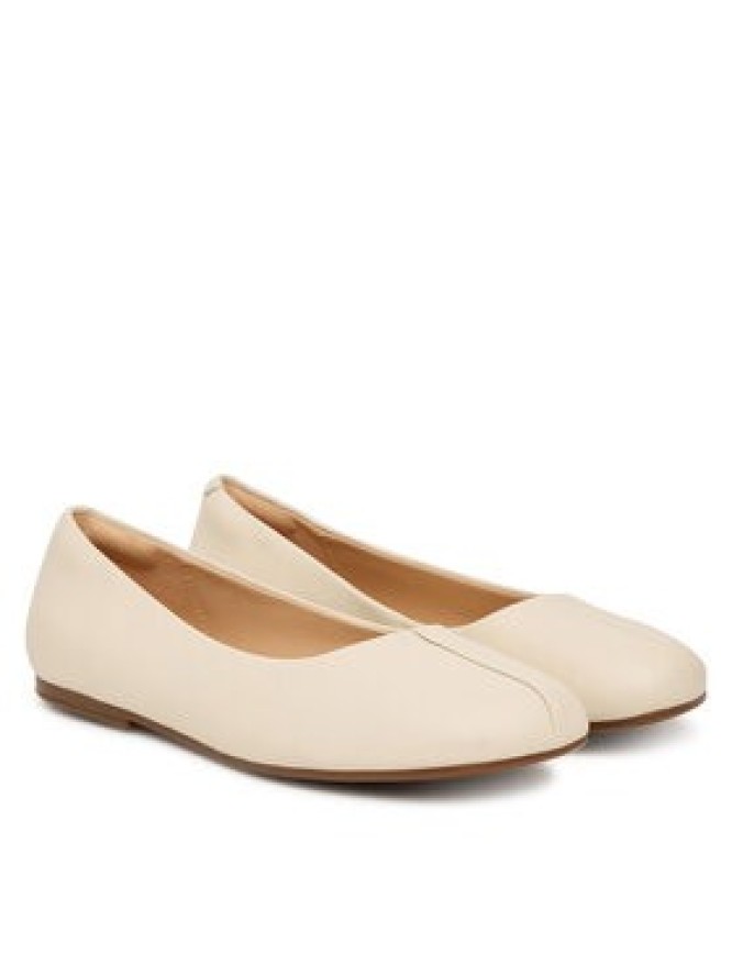 Clarks Baleriny Livia Lily 26186640 Écru